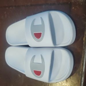 Women champion slippers